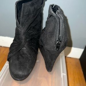 Suede wedges